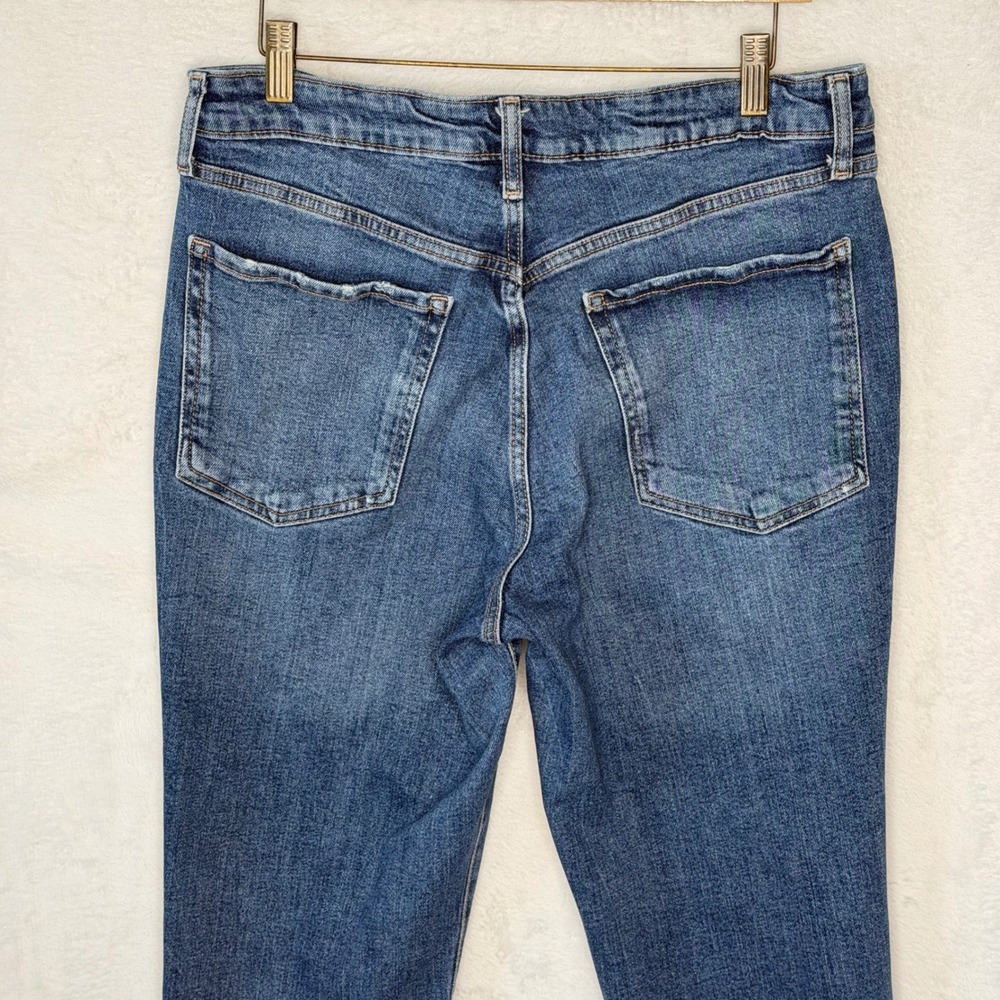 Old Navy Women's 12 Blue OG Straight High Rise Distressed Raw Hem Jeans - Picture 7 of 14